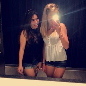 Meet your Posher, Madison